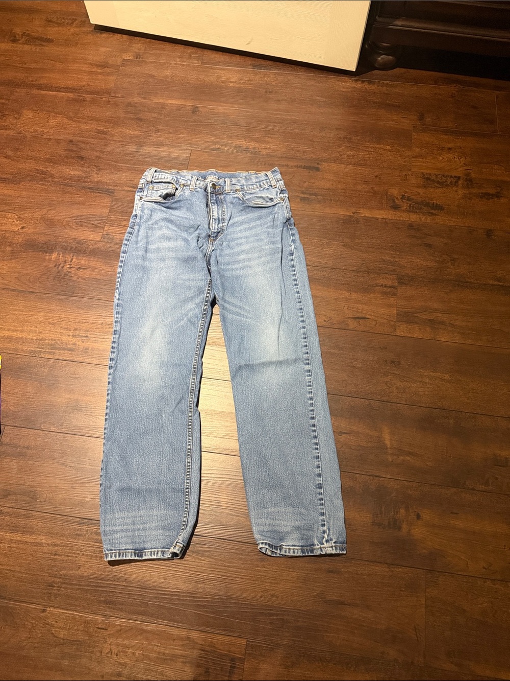 bebe Light Wash Relaxed Men’s Jeans